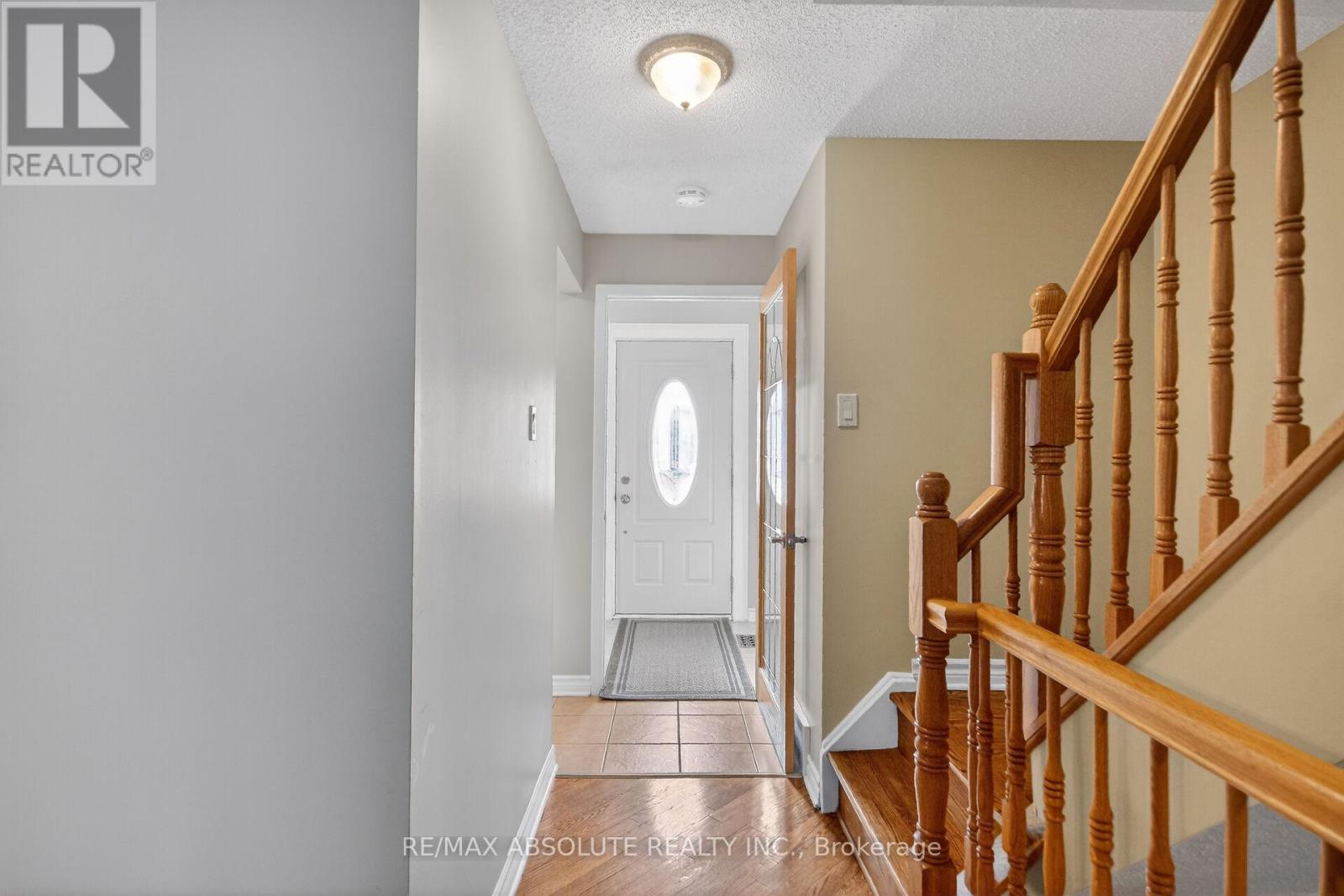 24 Whelan Drive, Ottawa, Ontario  K2J 2J9 - Photo 3 - X12827530