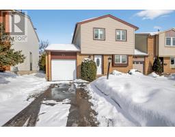 24 WHELAN DRIVE, Ottawa, Ontario