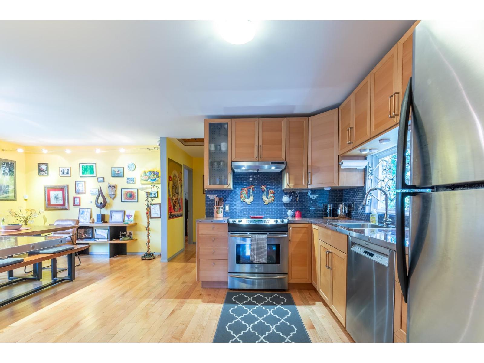 13231 112b Avenue, Surrey, British Columbia  V3R 2H4 - Photo 10 - R3094172