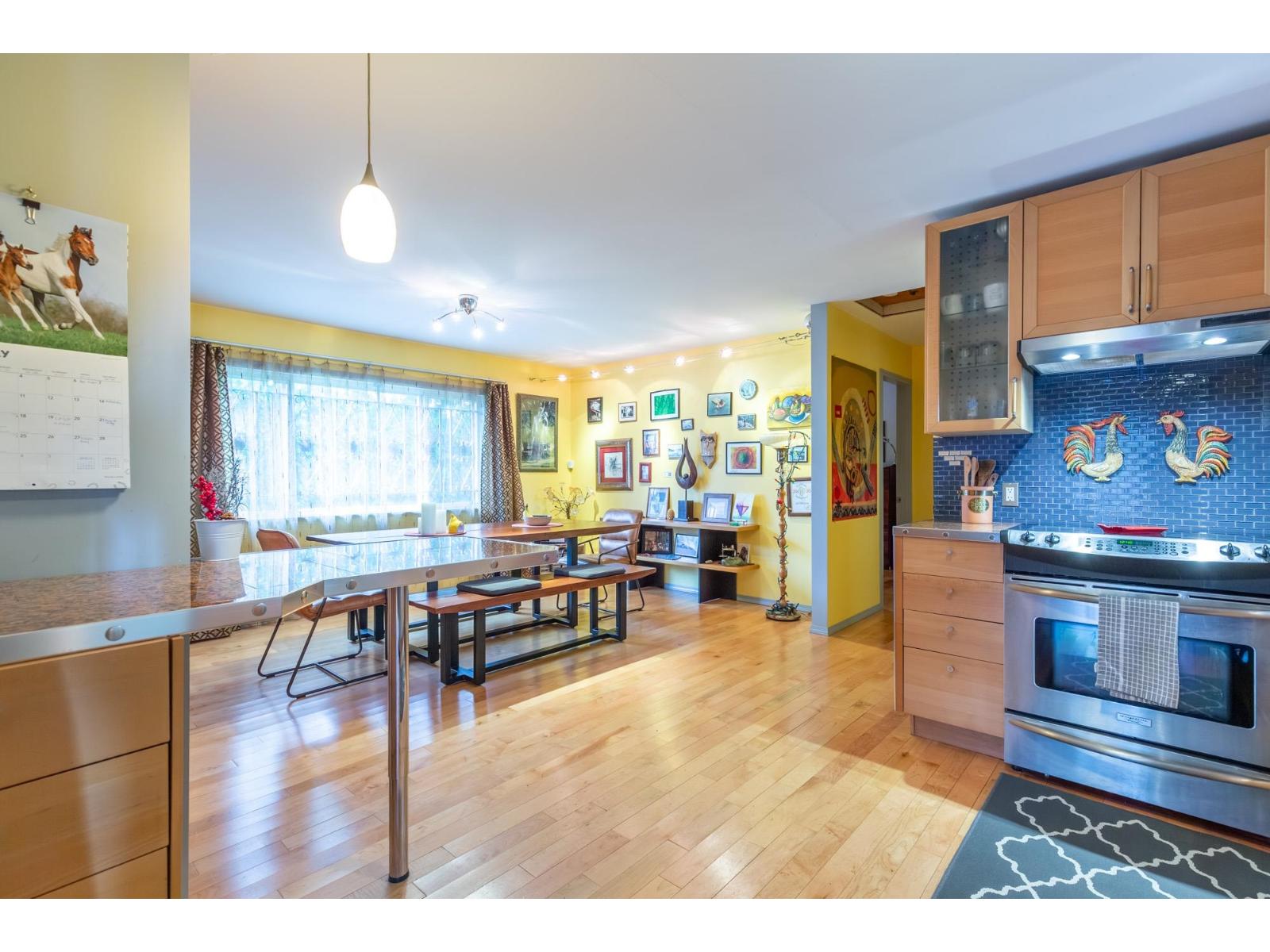 13231 112b Avenue, Surrey, British Columbia  V3R 2H4 - Photo 11 - R3094172