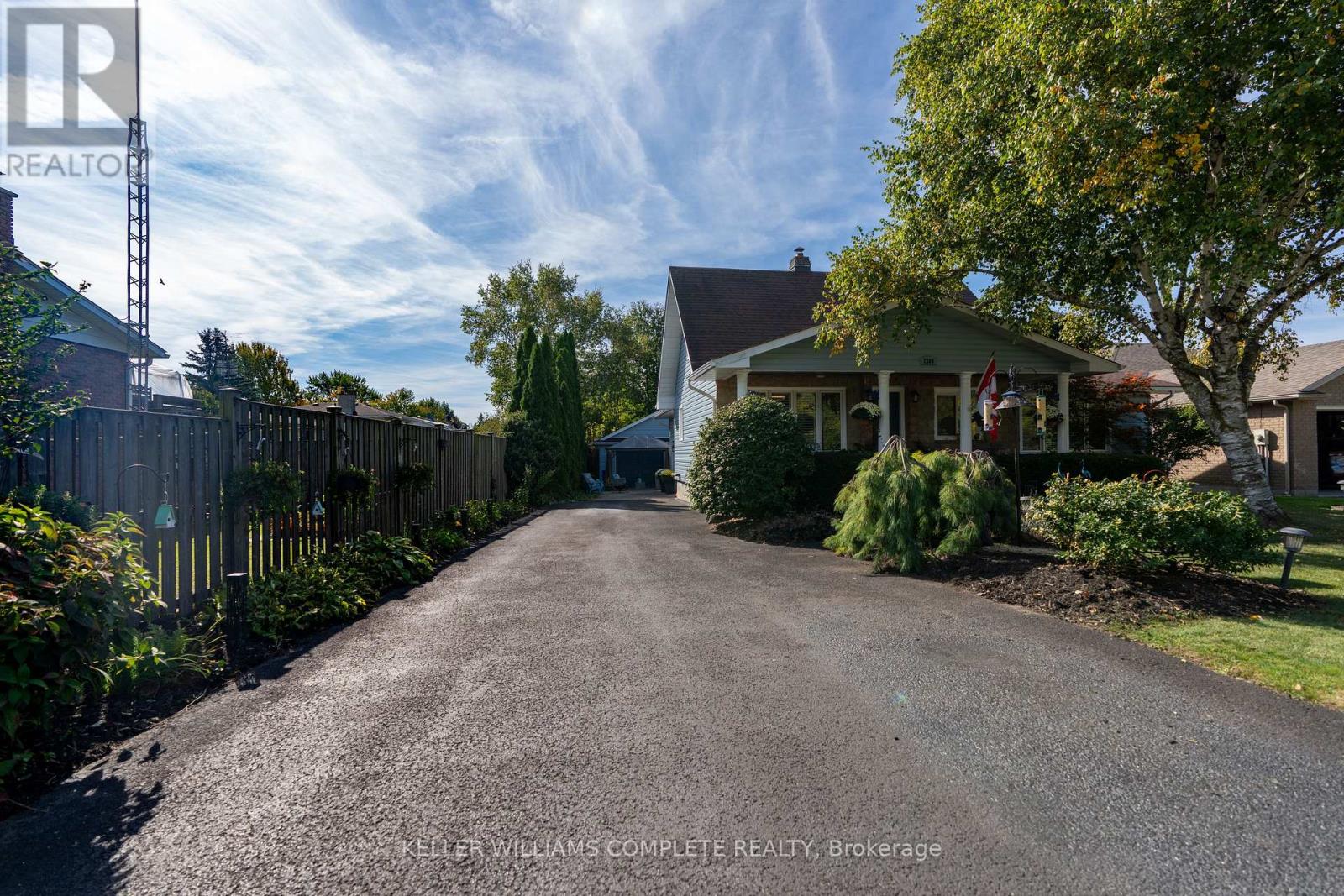 7200 Mountain Road, Niagara Falls, Ontario  L2E 6S4 - Photo 4 - X12827508