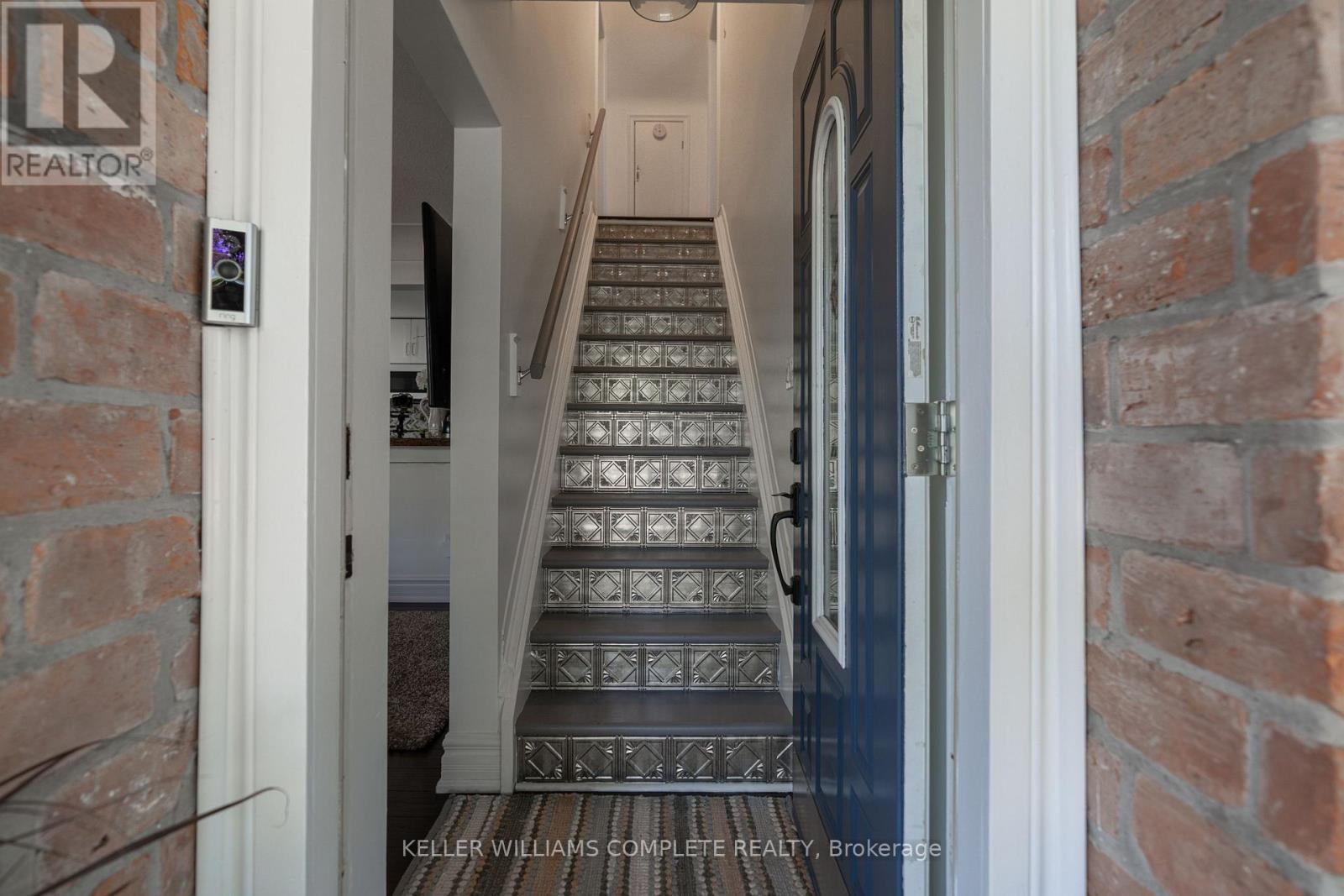 7200 Mountain Road, Niagara Falls, Ontario  L2E 6S4 - Photo 7 - X12827508