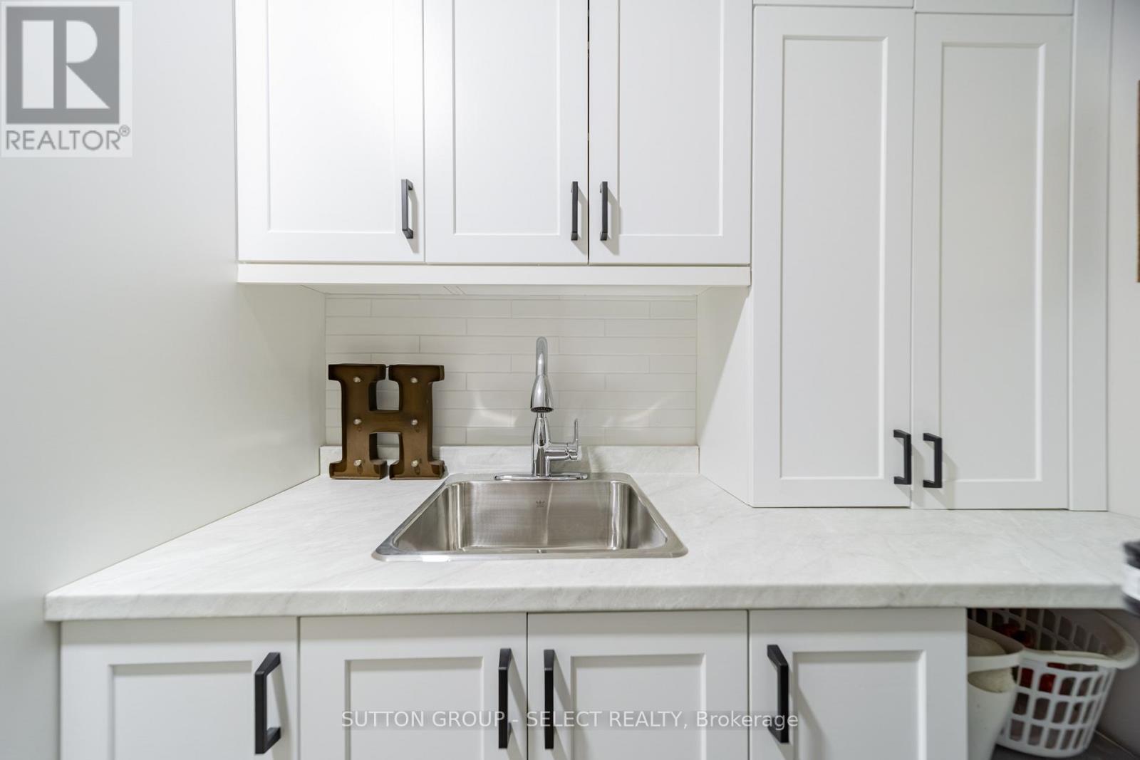 24 - 48 Ontario Street S, Lambton Shores, Ontario  N0M 1T0 - Photo 35 - X12827606