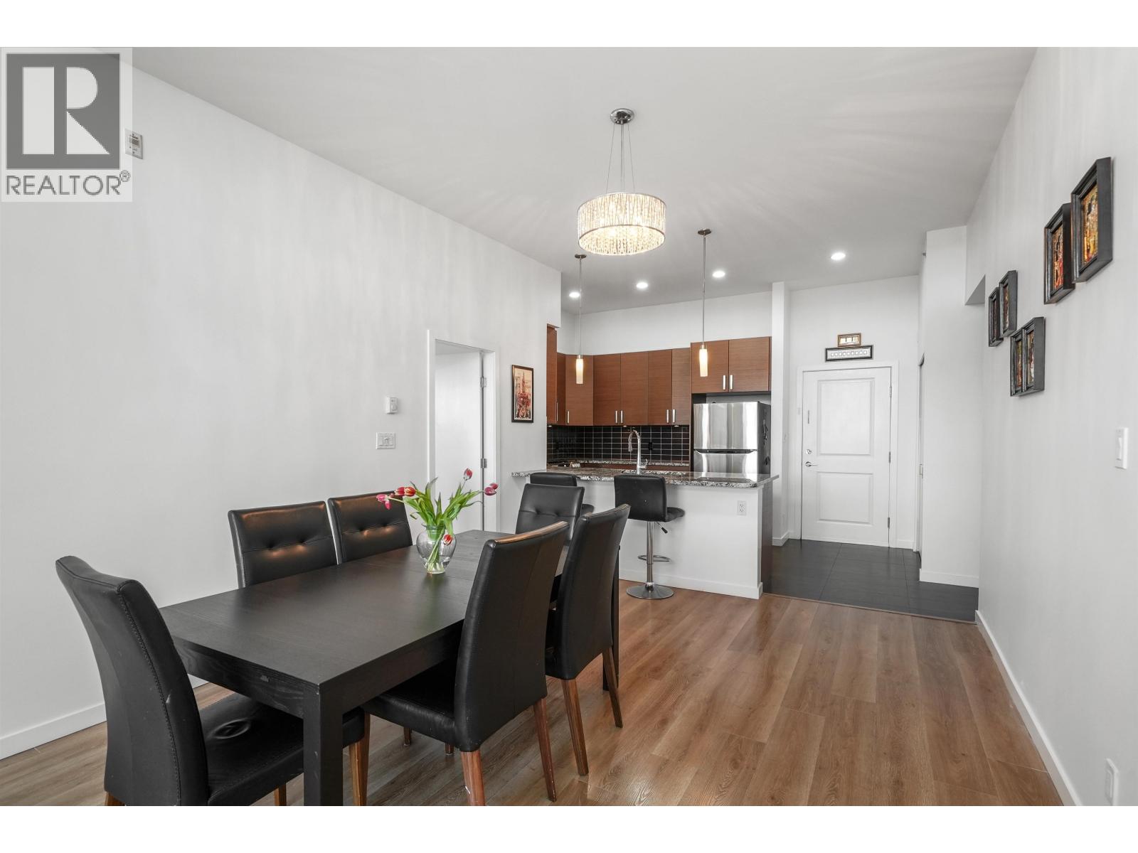 410 288 Hampton Street, New Westminster, British Columbia  V3M 5L9 - Photo 4 - R3094169