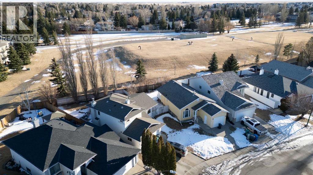 18 Harvard Crescent W, Lethbridge, Alberta  T1K 6R4 - Photo 17 - A2289305