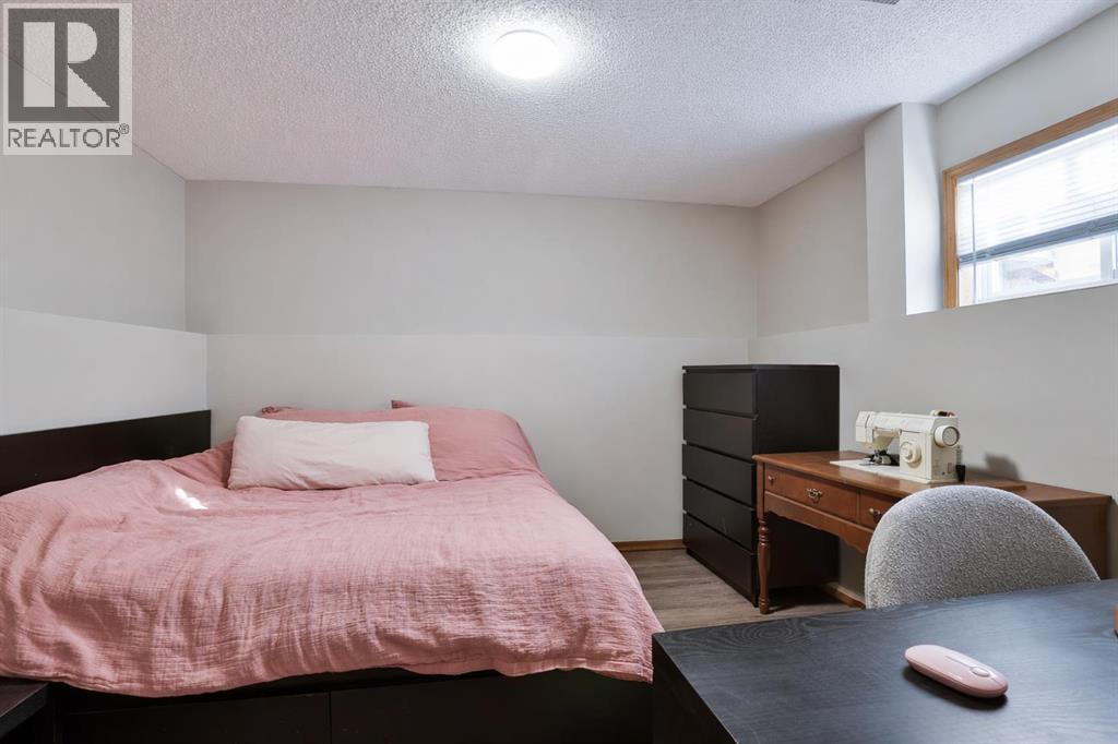 18 Harvard Crescent W, Lethbridge, Alberta  T1K 6R4 - Photo 14 - A2289305