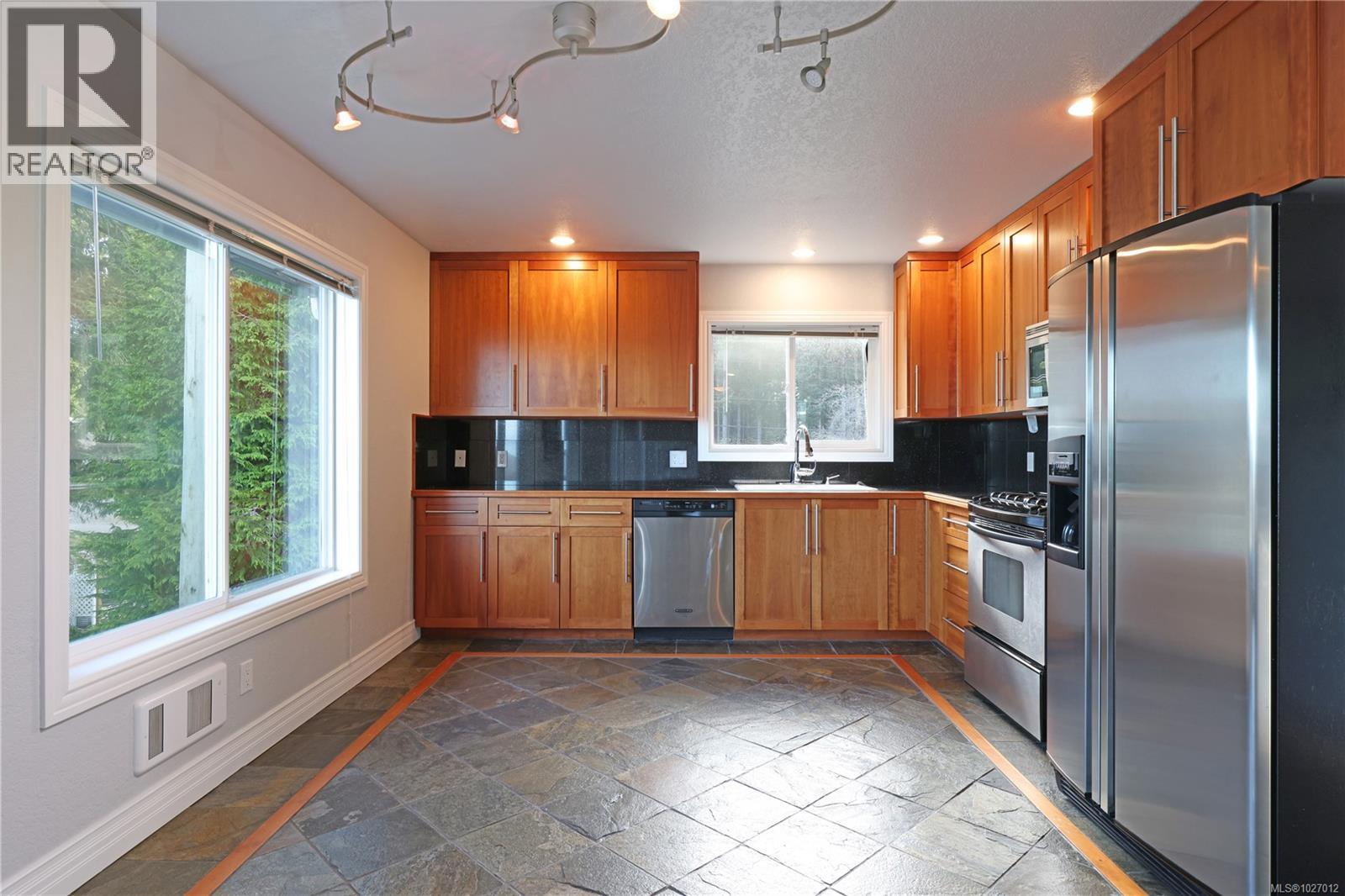 2270 Oyster Garden Rd, Campbell River, British Columbia  V9H 1E7 - Photo 26 - 1027012