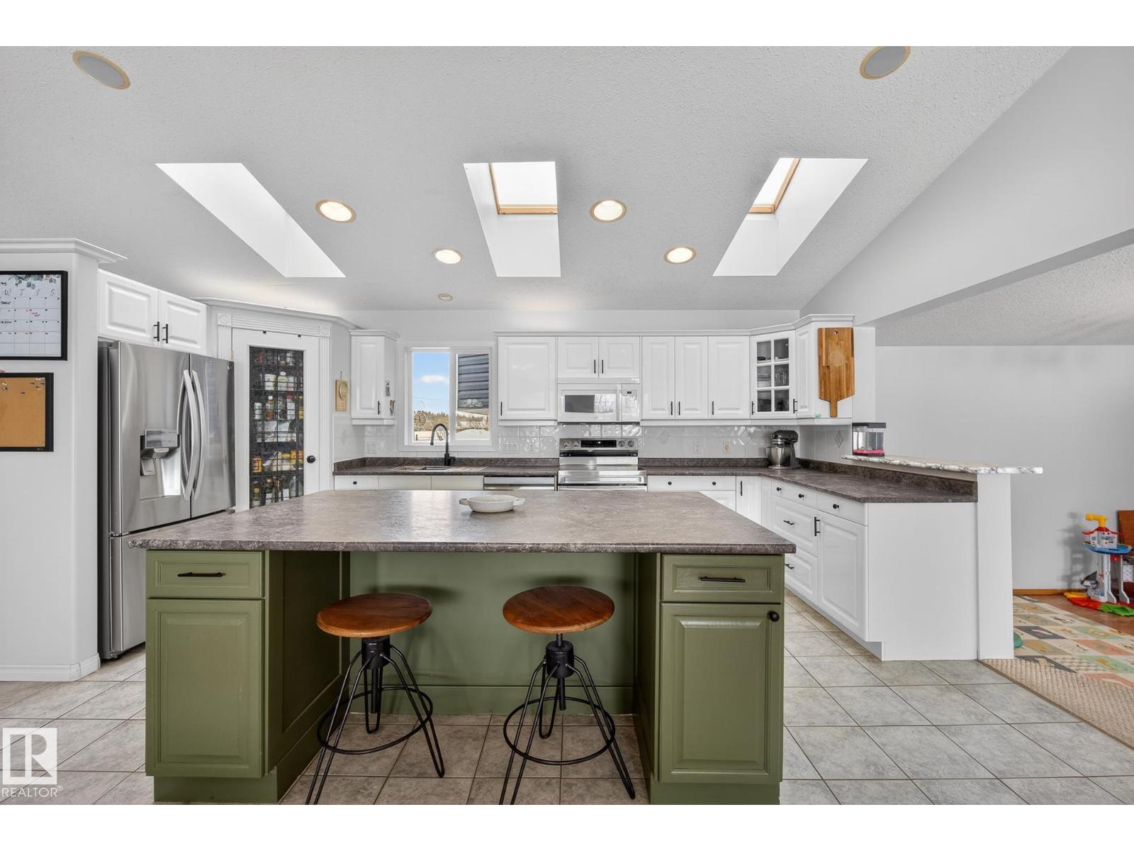 25206 Sh 651, Rural Sturgeon County, Alberta  T0G 1L1 - Photo 10 - E4475179