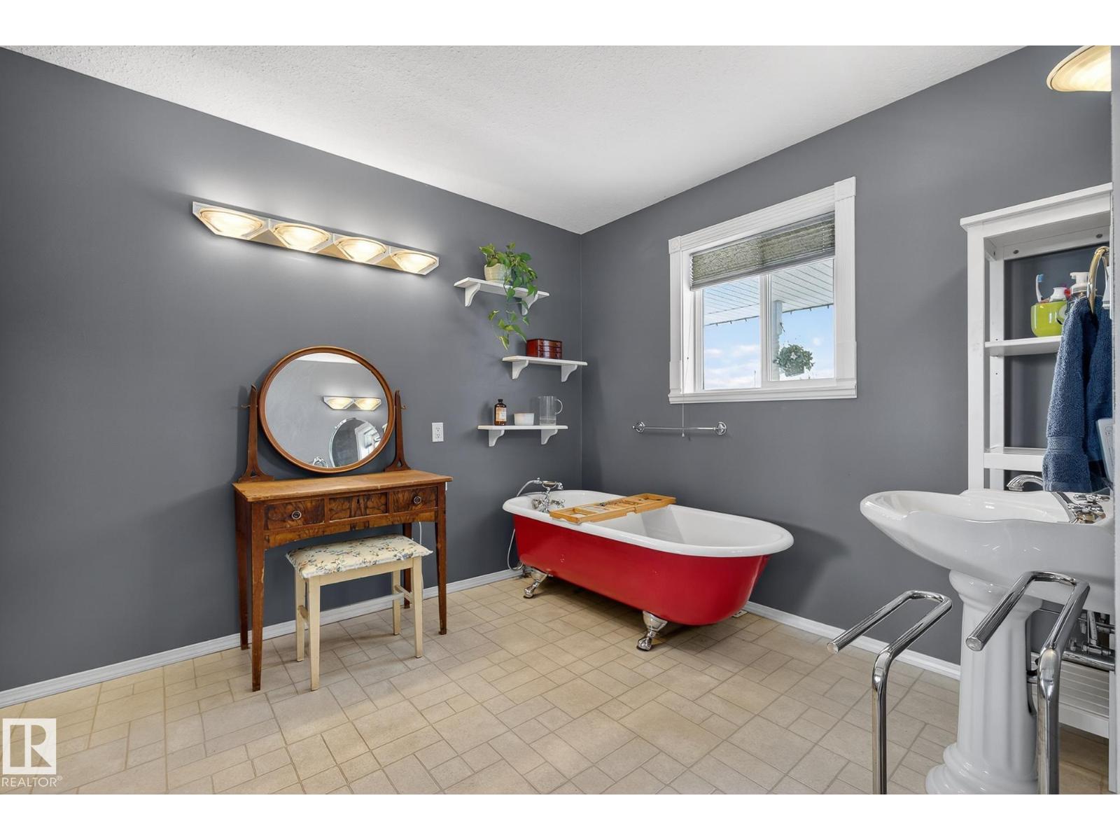 25206 Sh 651, Rural Sturgeon County, Alberta  T0G 1L1 - Photo 24 - E4475179