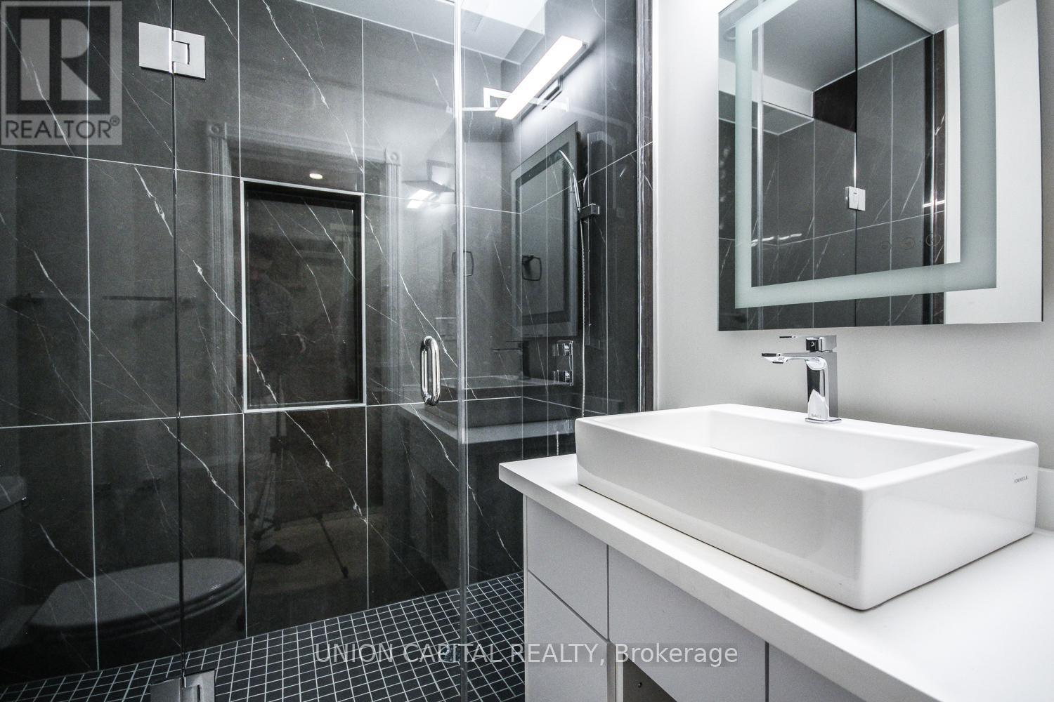 3 - 66 Dovercourt Road, Toronto, Ontario  M6J 3C3 - Photo 13 - C12827518