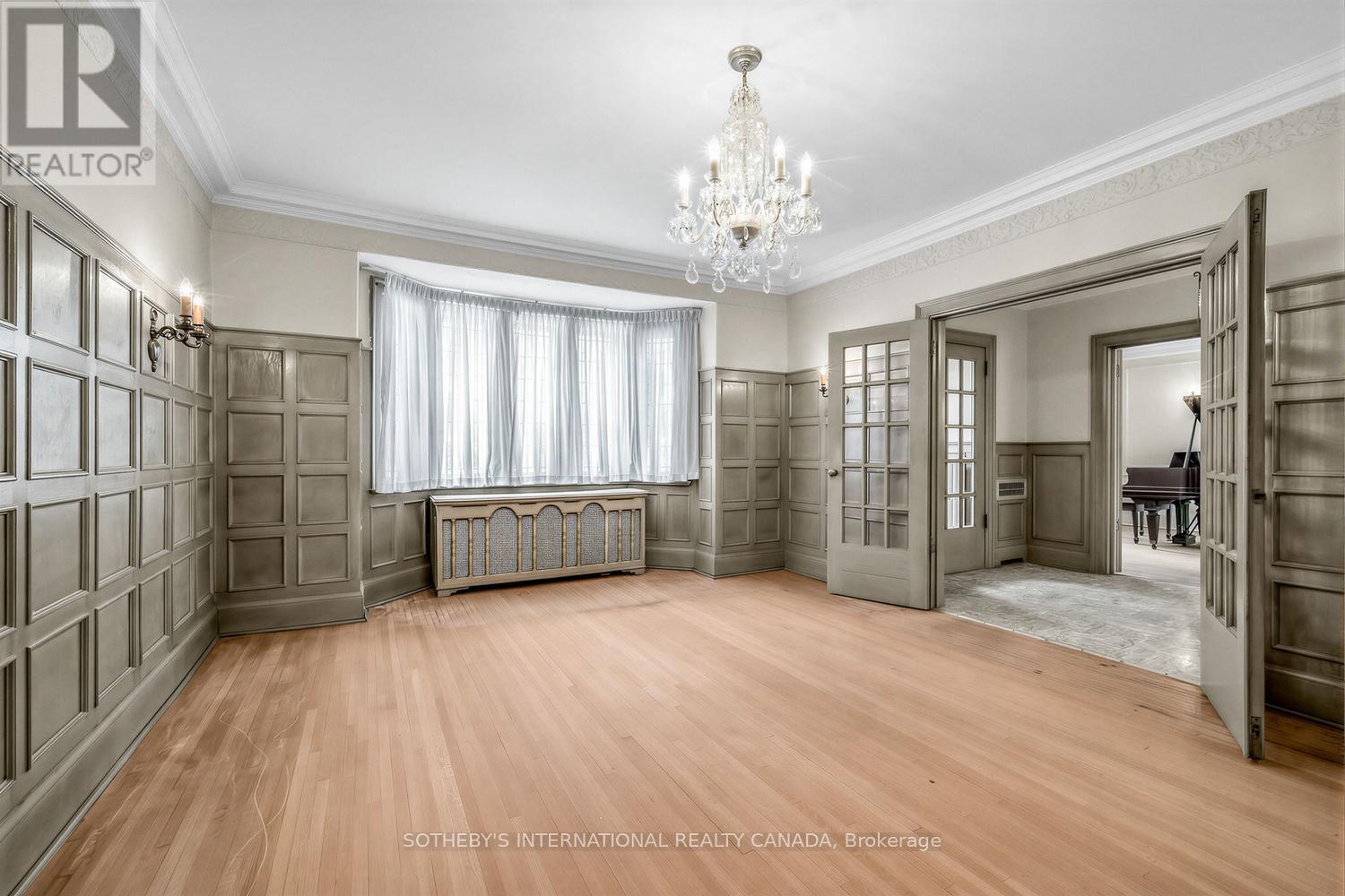 10 Gardiner Road, Toronto, Ontario  M5P 3B3 - Photo 10 - C12827556