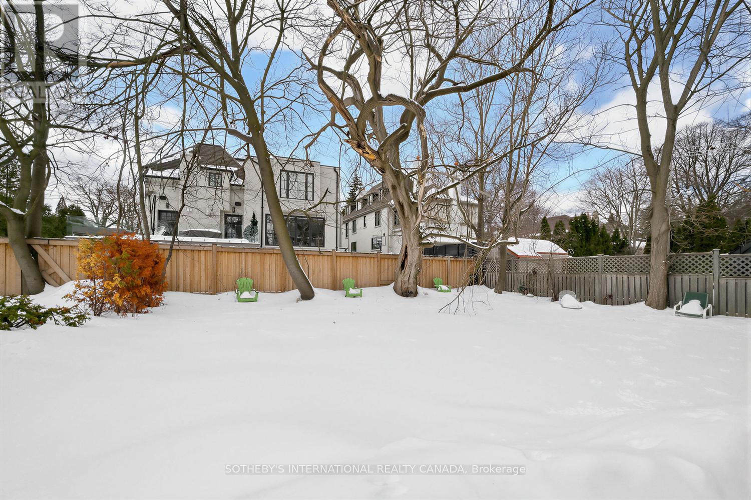 10 Gardiner Road, Toronto, Ontario  M5P 3B3 - Photo 31 - C12827556