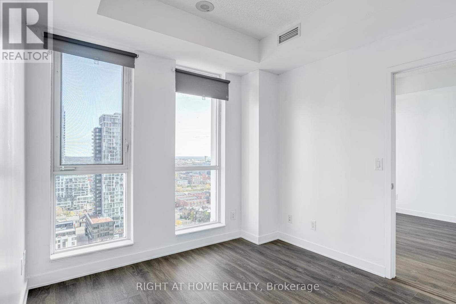 2213 - 55 Regent Park Boulevard, Toronto, Ontario M5A 0C2 - Photo 32 - C12827566