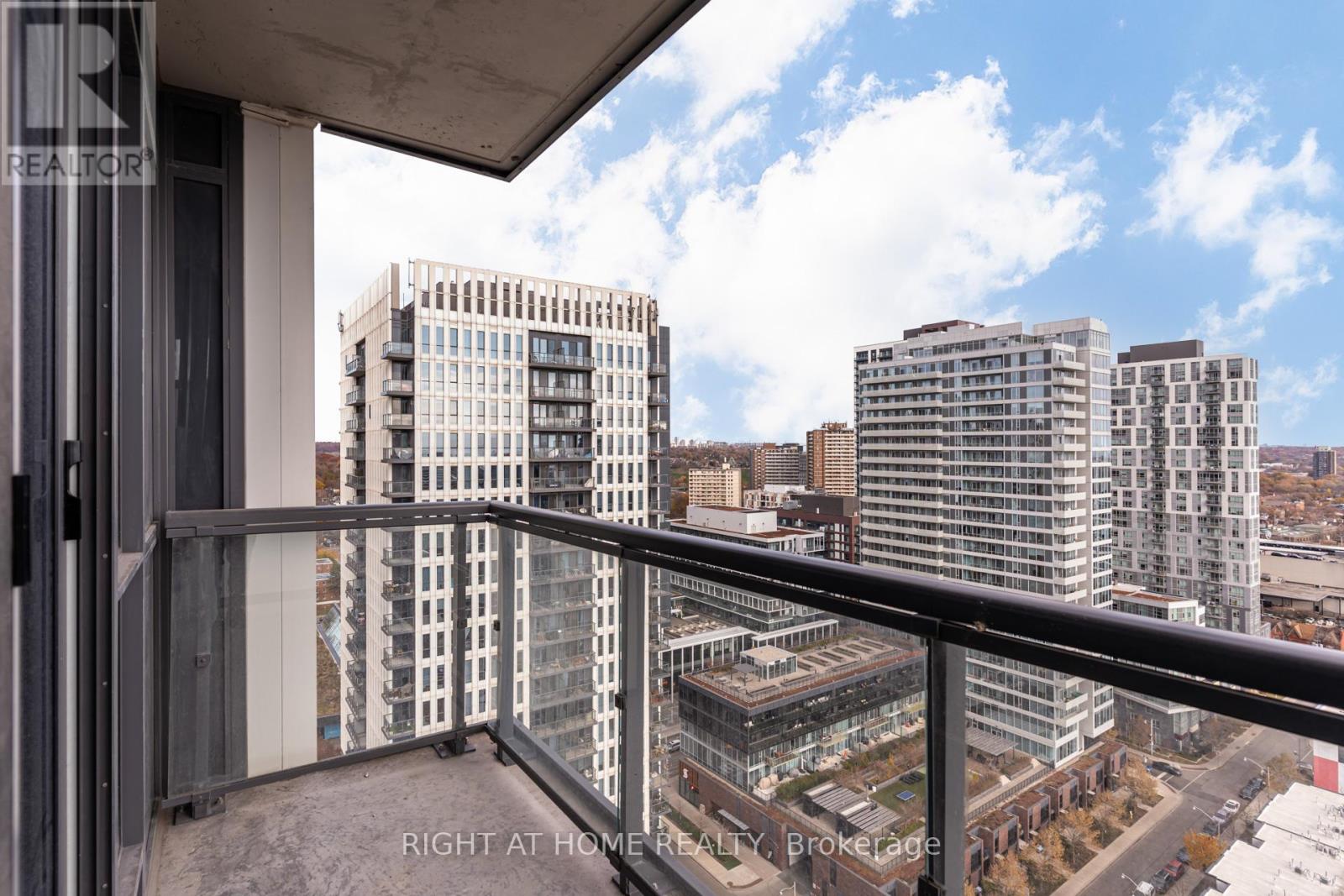 2213 - 55 Regent Park Boulevard, Toronto, Ontario M5A 0C2 - Photo 38 - C12827566