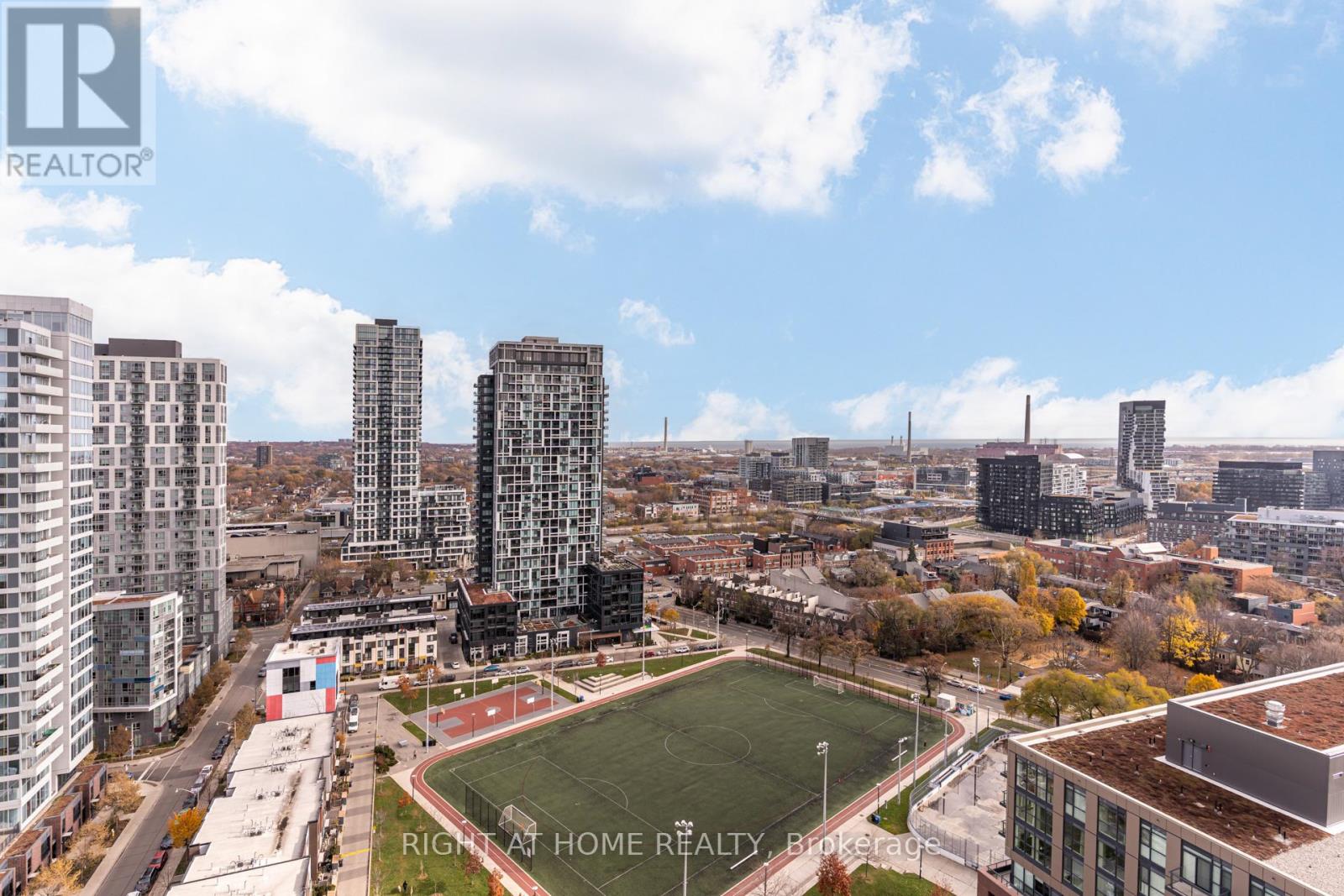 2213 - 55 Regent Park Boulevard, Toronto, Ontario M5A 0C2 - Photo 39 - C12827566