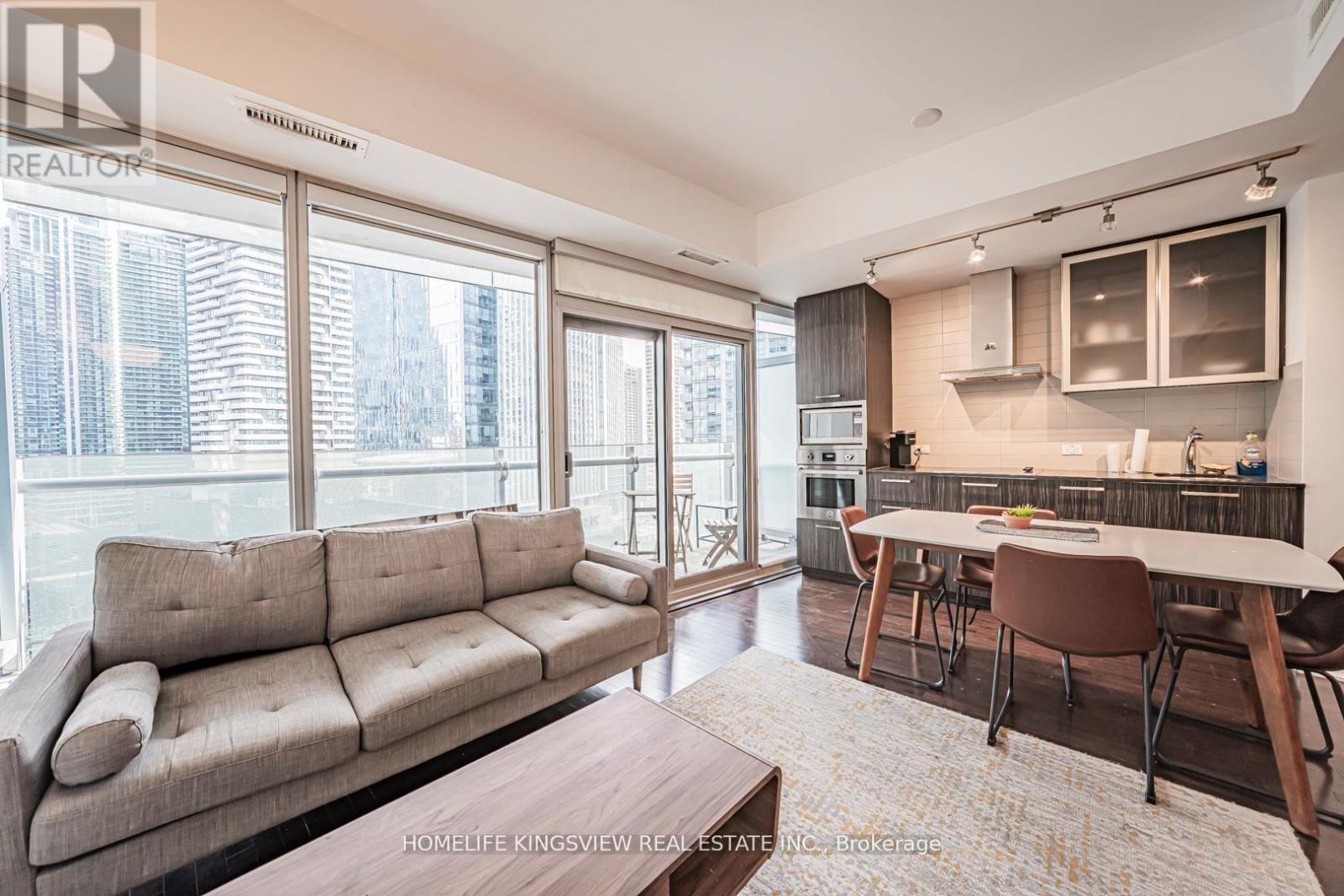 1001 - 12 York Street, Toronto, Ontario  M5J 0A9 - Photo 12 - C12827620