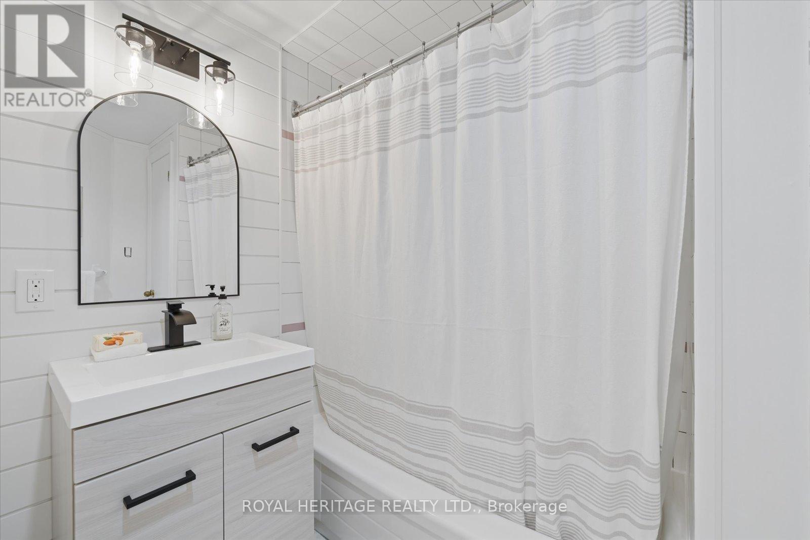 55 Garside Avenue, Whitby, Ontario  L1M 1A9 - Photo 30 - E12827504