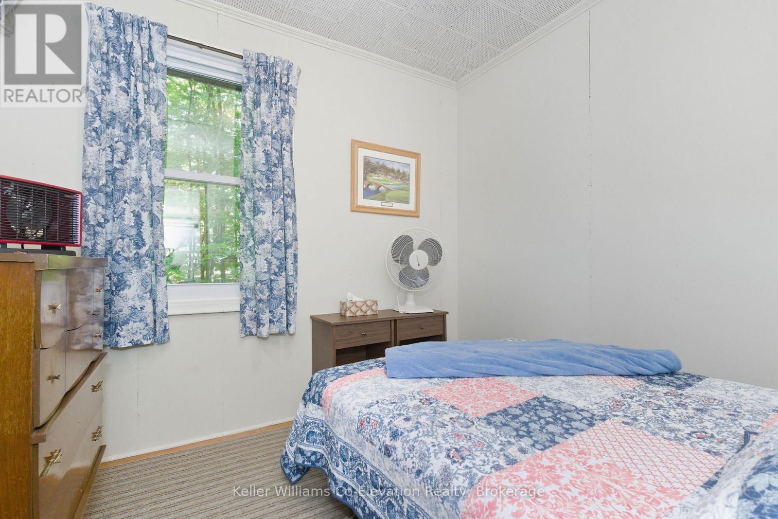 3 Crossingview Lane, Tay, Ontario  L0K 2C0 - Photo 10 - S12441012