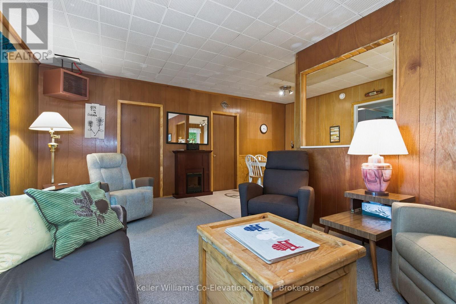 3 Crossingview Lane, Tay, Ontario  L0K 2C0 - Photo 4 - S12441012