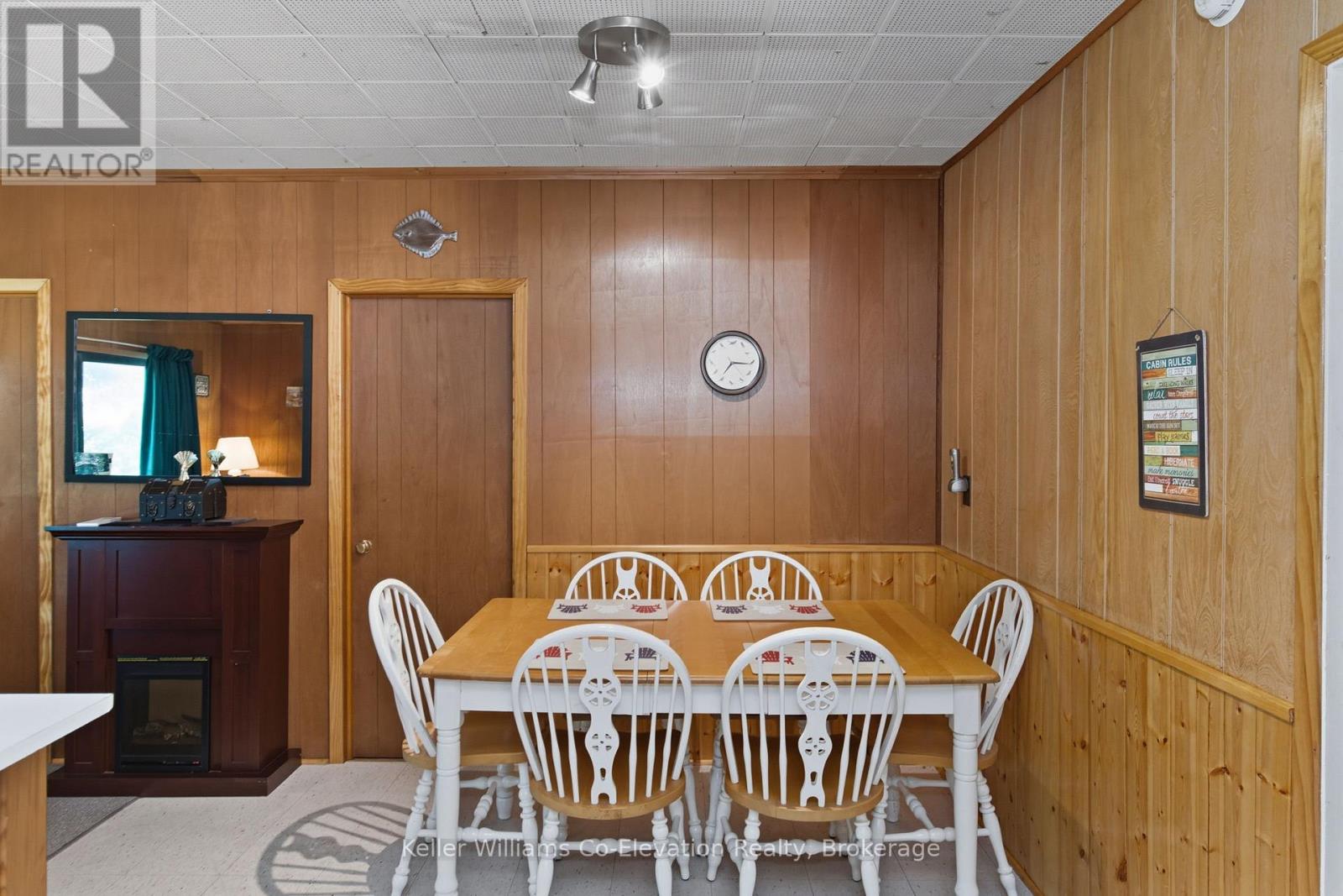 3 Crossingview Lane, Tay, Ontario  L0K 2C0 - Photo 6 - S12441012