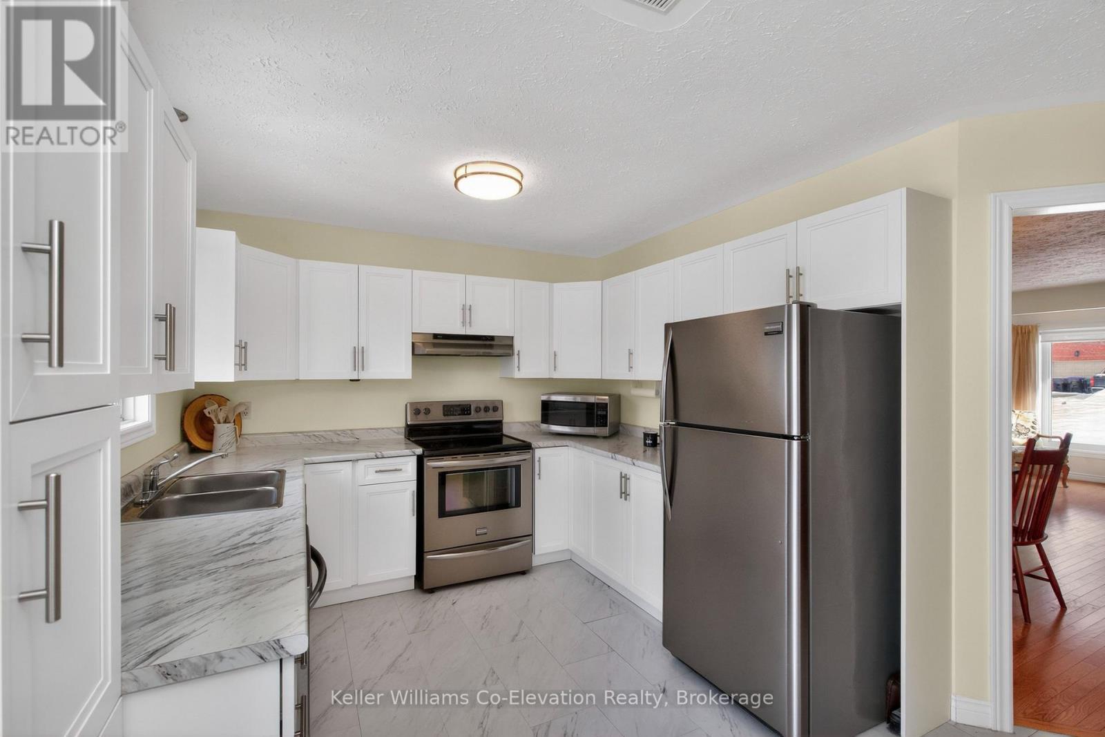 580 Wayne Crescent, Midland, Ontario  L4R 5E2 - Photo 10 - S12820818