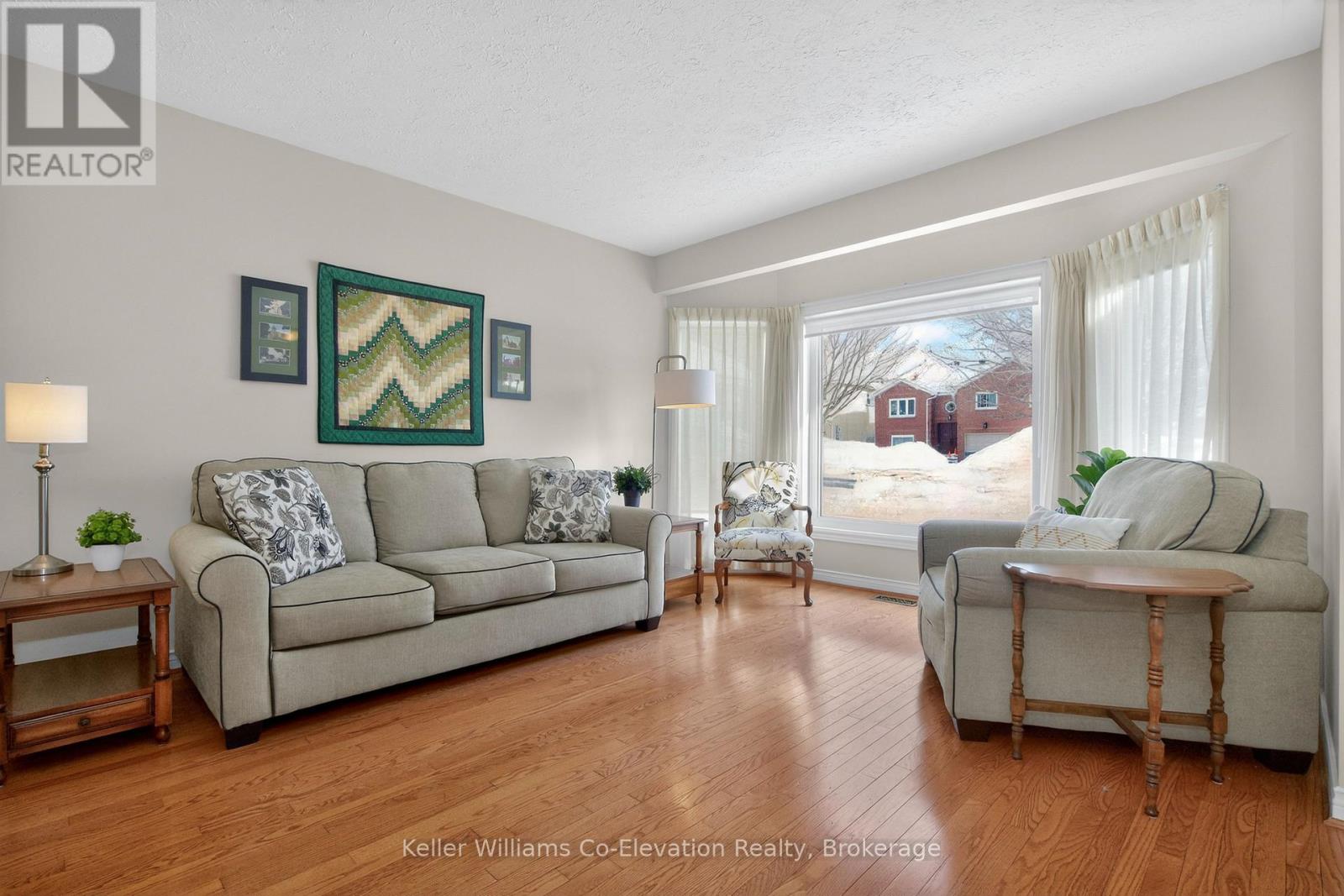 580 Wayne Crescent, Midland, Ontario  L4R 5E2 - Photo 5 - S12820818