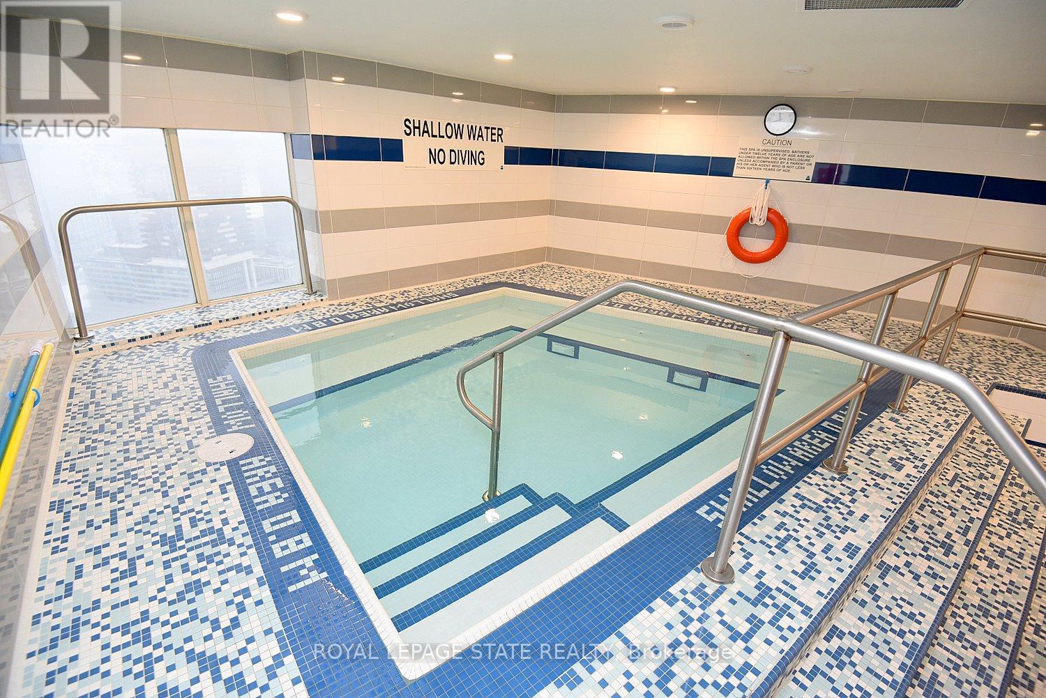 519 - 25 The Esplanade, Toronto, Ontario  M5E 1W5 - Photo 32 - C12824642