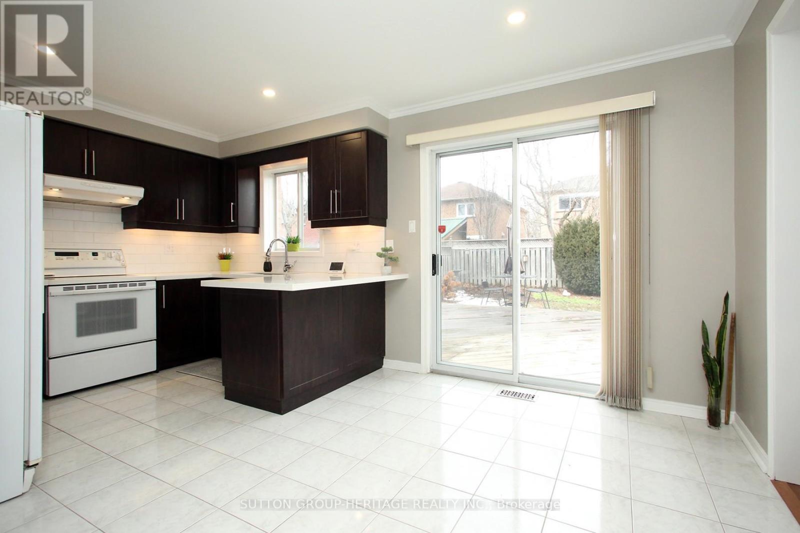 61 Eldridge Place, Whitby, Ontario  L1N 9E5 - Photo 20 - E12703004