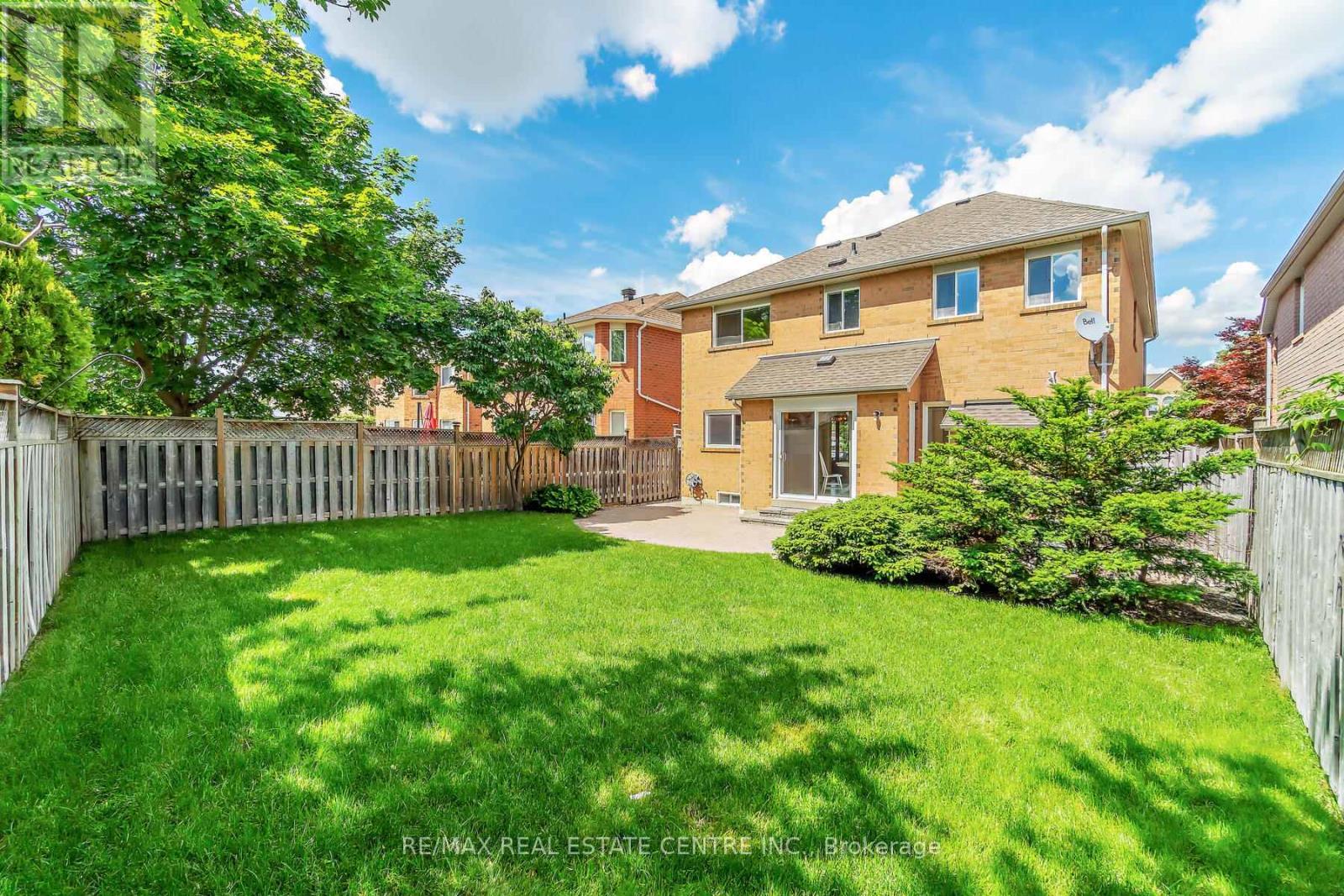 7 Curry Crescent, Halton Hills (Georgetown), Ontario  L7G 5L4 - Photo 33 - W12800518