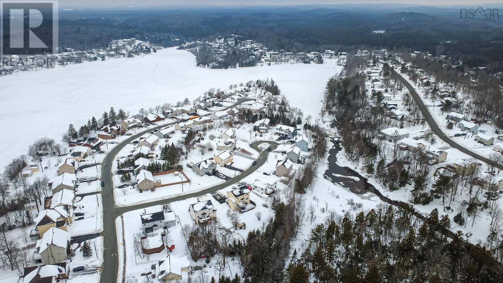 32 Falcon Crest Court, Middle Sackville, Nova Scotia  B4E 3B1 - Photo 13 - 202603516