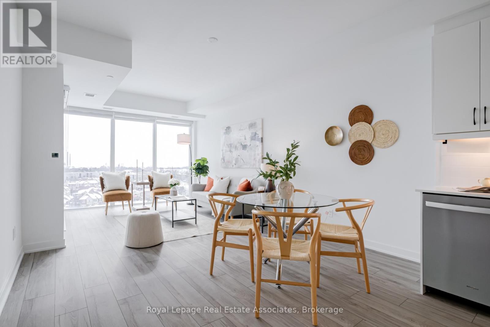 1004 - 1035 Southdown Road, Mississauga, Ontario  L5J 0A3 - Photo 10 - W12827516