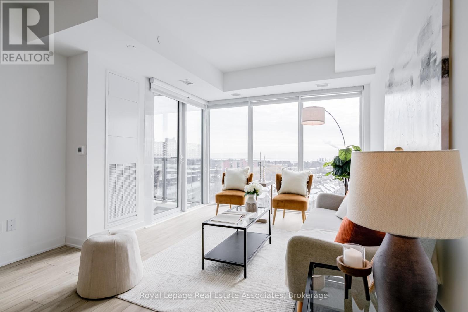 1004 - 1035 Southdown Road, Mississauga, Ontario  L5J 0A3 - Photo 13 - W12827516