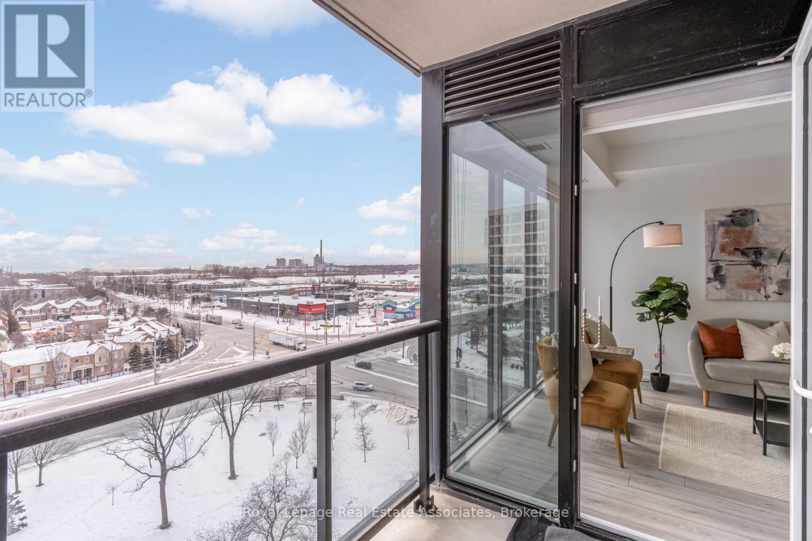 1004 - 1035 Southdown Road, Mississauga, Ontario  L5J 0A3 - Photo 24 - W12827516