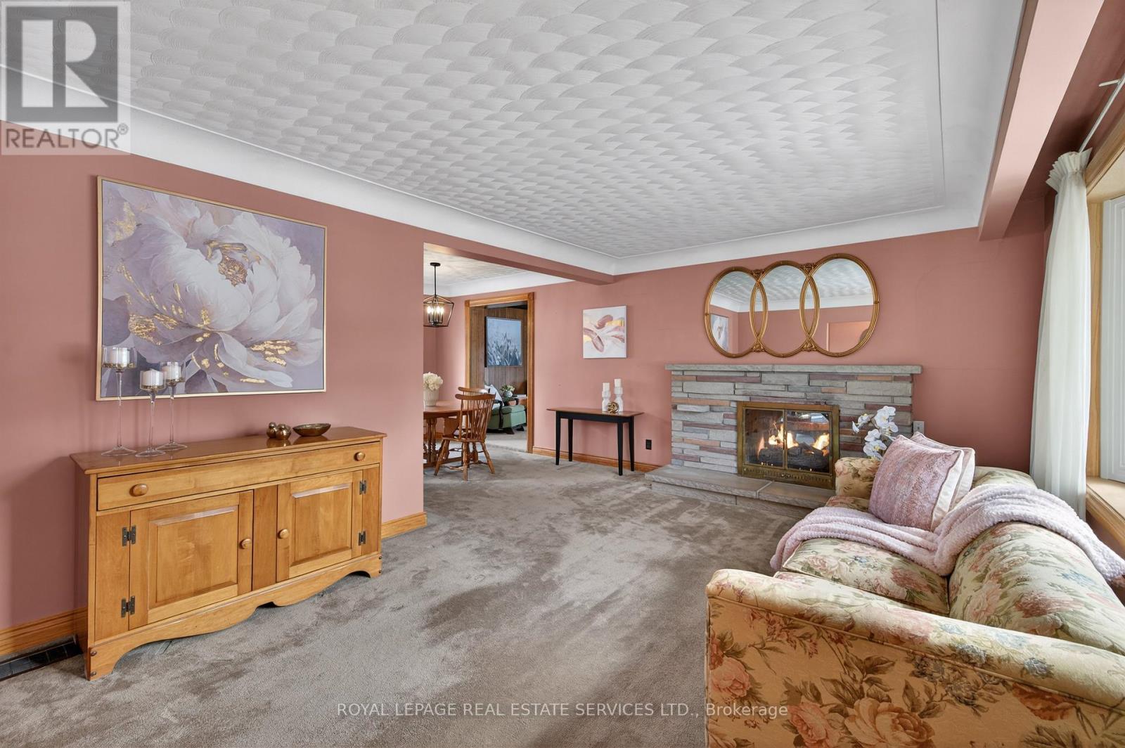 327 Strathcona Drive, Burlington, Ontario  L7L 2E2 - Photo 10 - W12827526