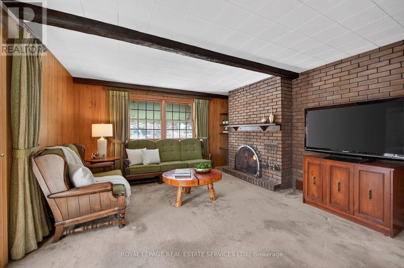 327 Strathcona Drive, Burlington, Ontario  L7L 2E2 - Photo 24 - W12827526