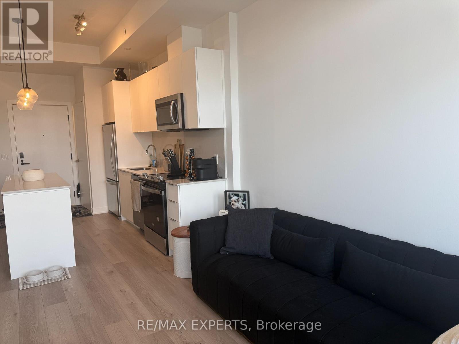 806 - 760 Whitlock Avenue, Milton, Ontario  L9E 2B3 - Photo 10 - W12827532