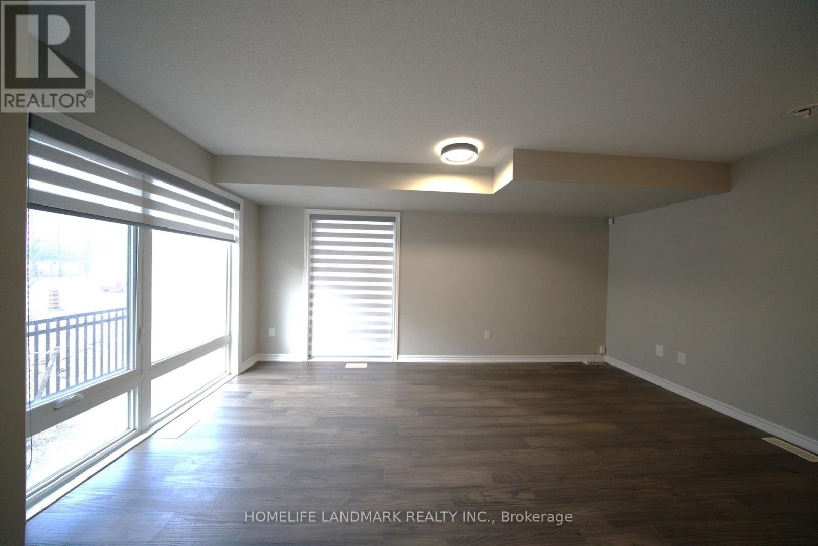 Unit 7 - 2485 Badger Crescent, Oakville, Ontario  L6M 5L9 - Photo 18 - W12827554