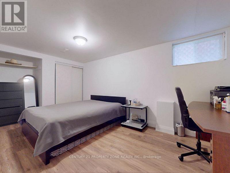 129 Chalfield Lane, Mississauga, Ontario  L6Z 1K8 - Photo 29 - W12827576