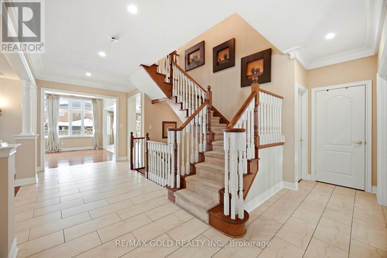 3 Valleycreek Drive, Brampton, Ontario  L6P 2C2 - Photo 13 - W12827580