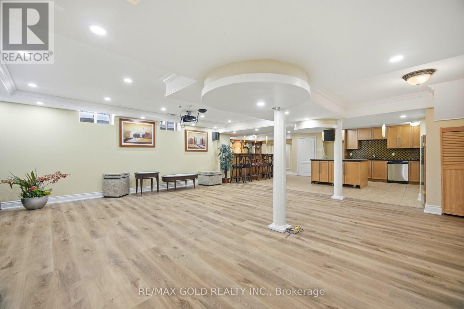 3 Valleycreek Drive, Brampton, Ontario  L6P 2C2 - Photo 24 - W12827580