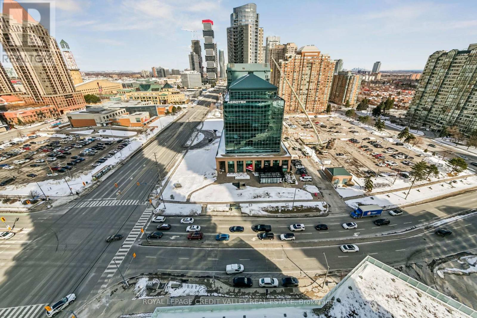 1413 - 3900 Confederation Parkway, Mississauga, Ontario L5B 0M3 - Photo 28 - W12827614