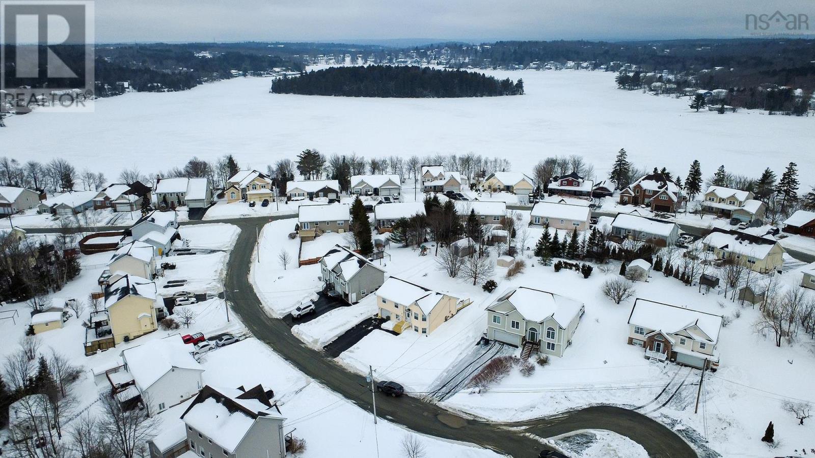 32 Falcon Crest Court, Middle Sackville, Nova Scotia  B4E 3B1 - Photo 6 - 202603516