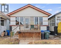 410 CAROLINE, Windsor, Ontario