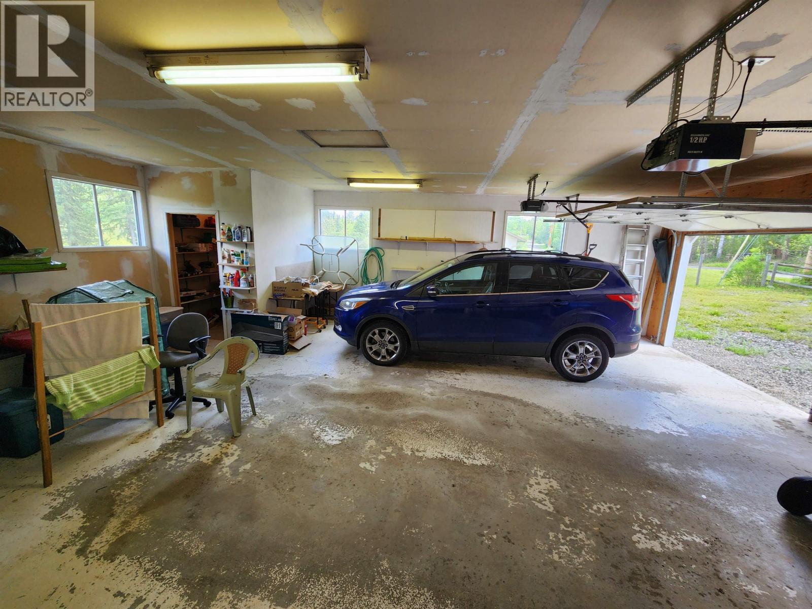 5207 Kallum Drive, 108 Mile Ranch, British Columbia  V0K 2Z0 - Photo 24 - R3093791