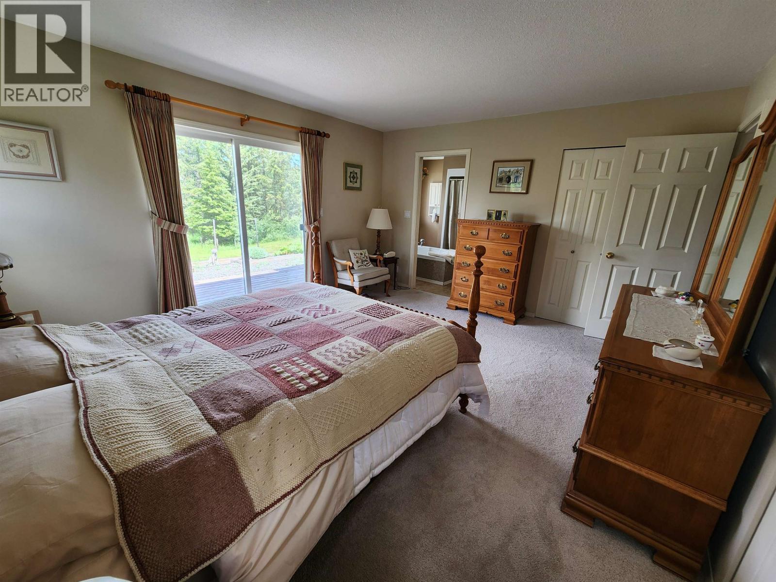 5207 Kallum Drive, 108 Mile Ranch, British Columbia  V0K 2Z0 - Photo 18 - R3093791