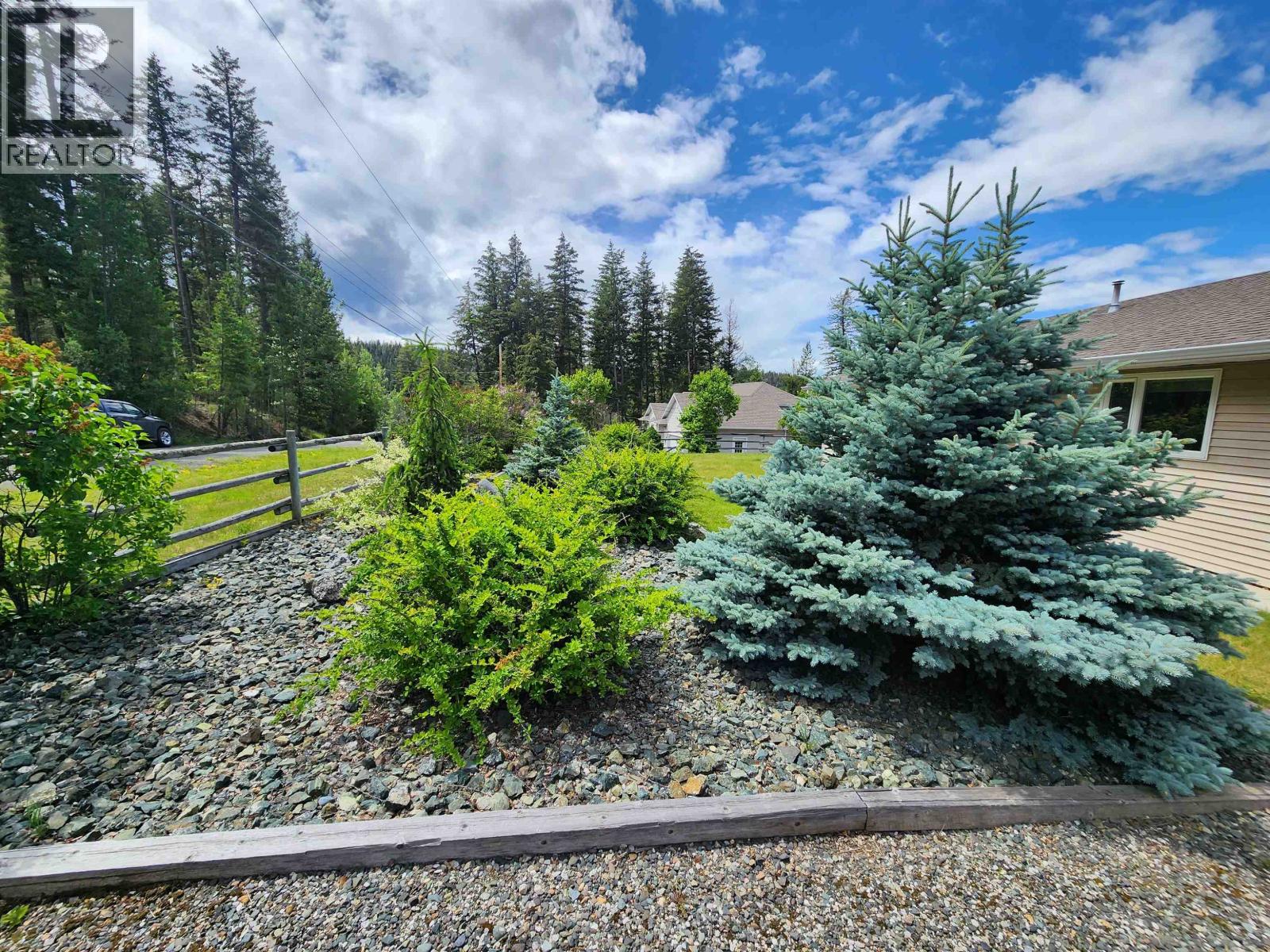 5207 Kallum Drive, 108 Mile Ranch, British Columbia  V0K 2Z0 - Photo 29 - R3093791