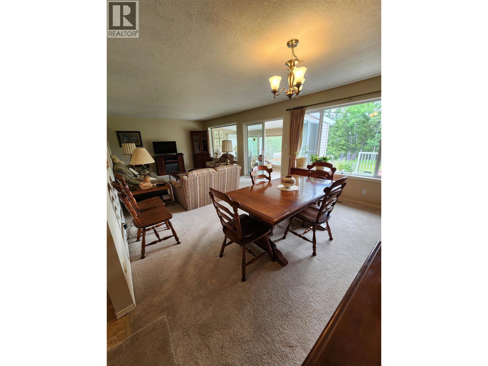 5207 Kallum Drive, 108 Mile Ranch, British Columbia  V0K 2Z0 - Photo 9 - R3093791