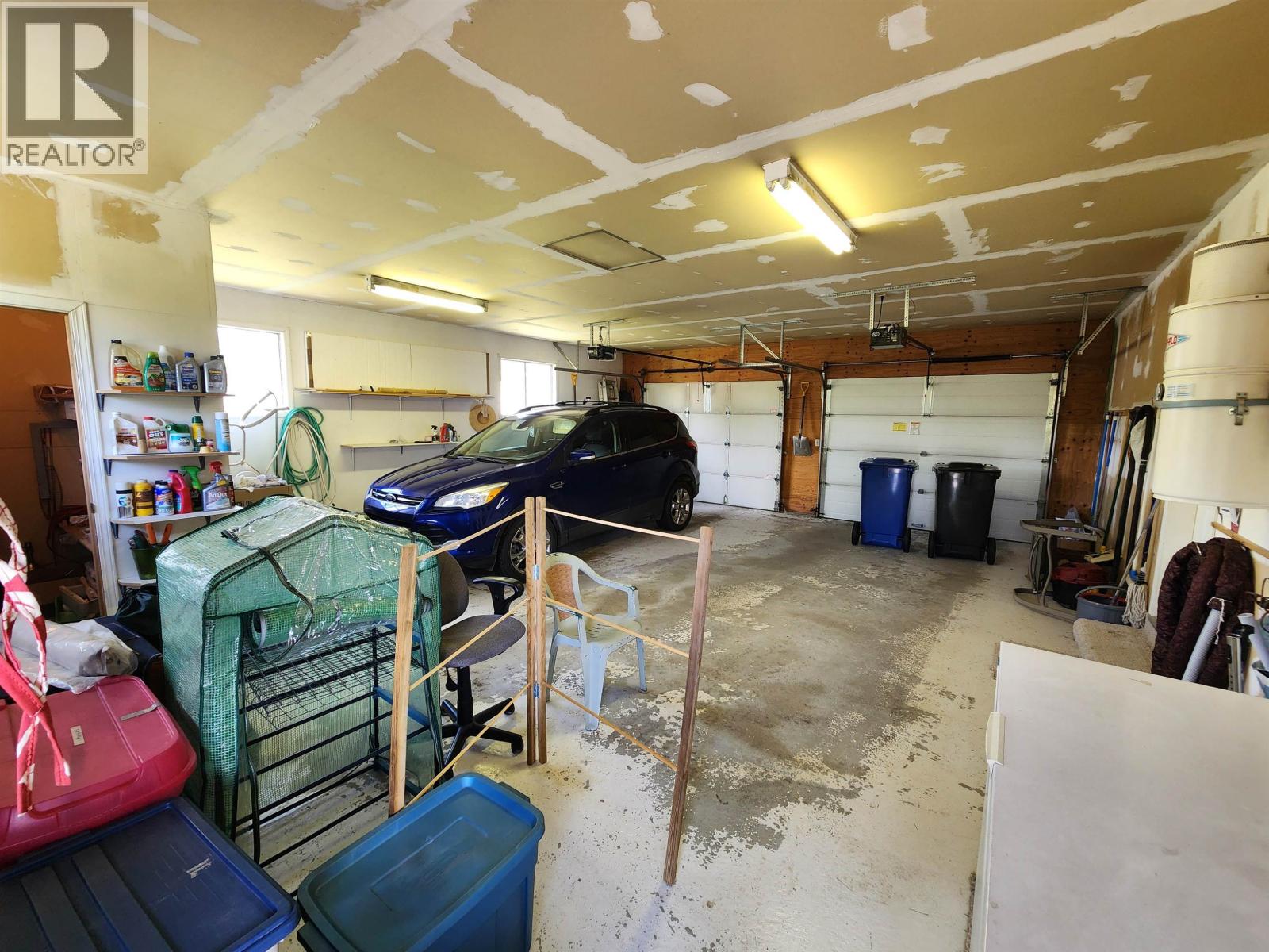 5207 Kallum Drive, 108 Mile Ranch, British Columbia  V0K 2Z0 - Photo 23 - R3093791