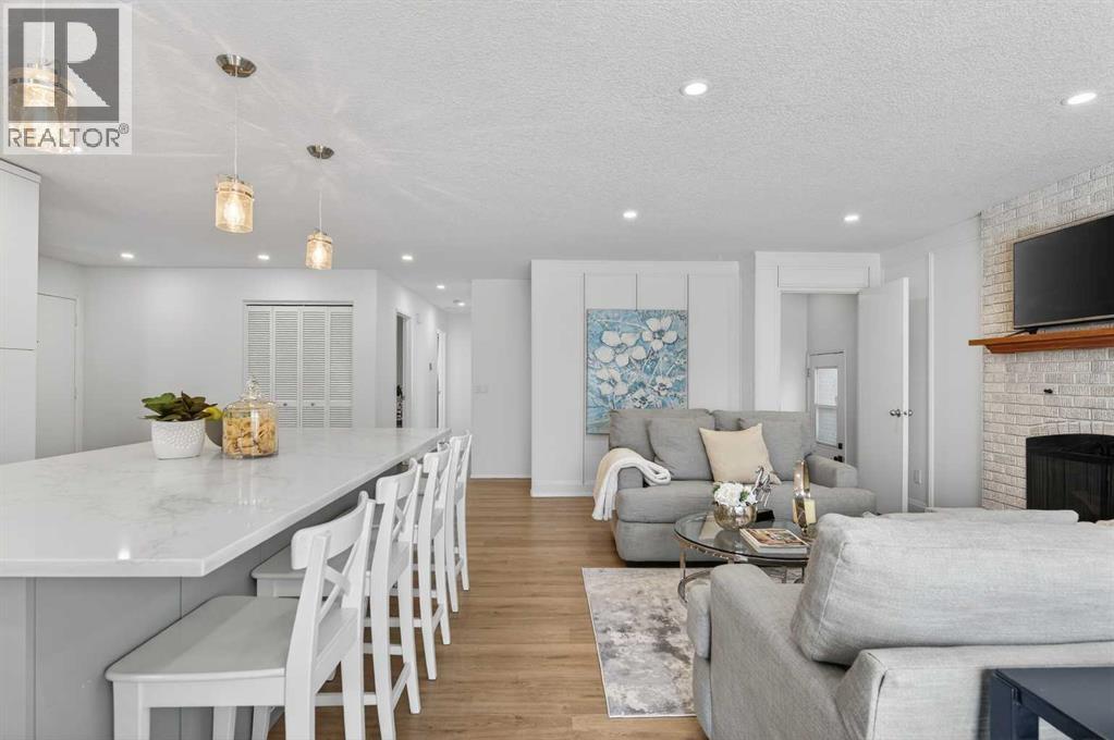 60 Sunmount Close Se, Calgary, Alberta  T2X 1V6 - Photo 11 - A2287255