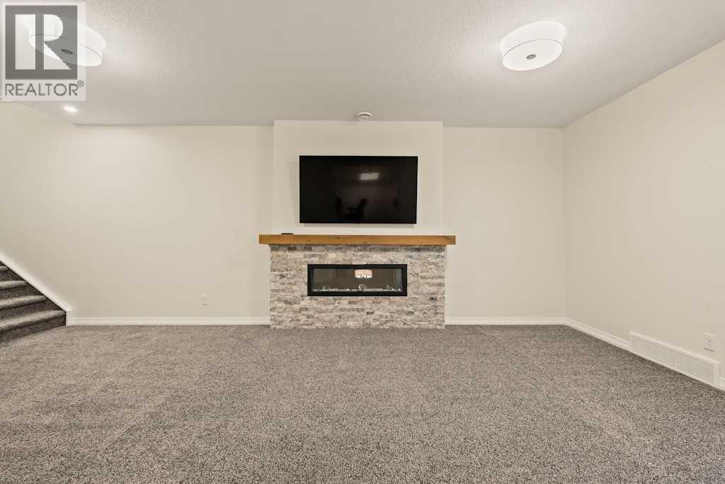 44 Riviera Court, Cochrane, Alberta  T4C 2V8 - Photo 28 - A2288522